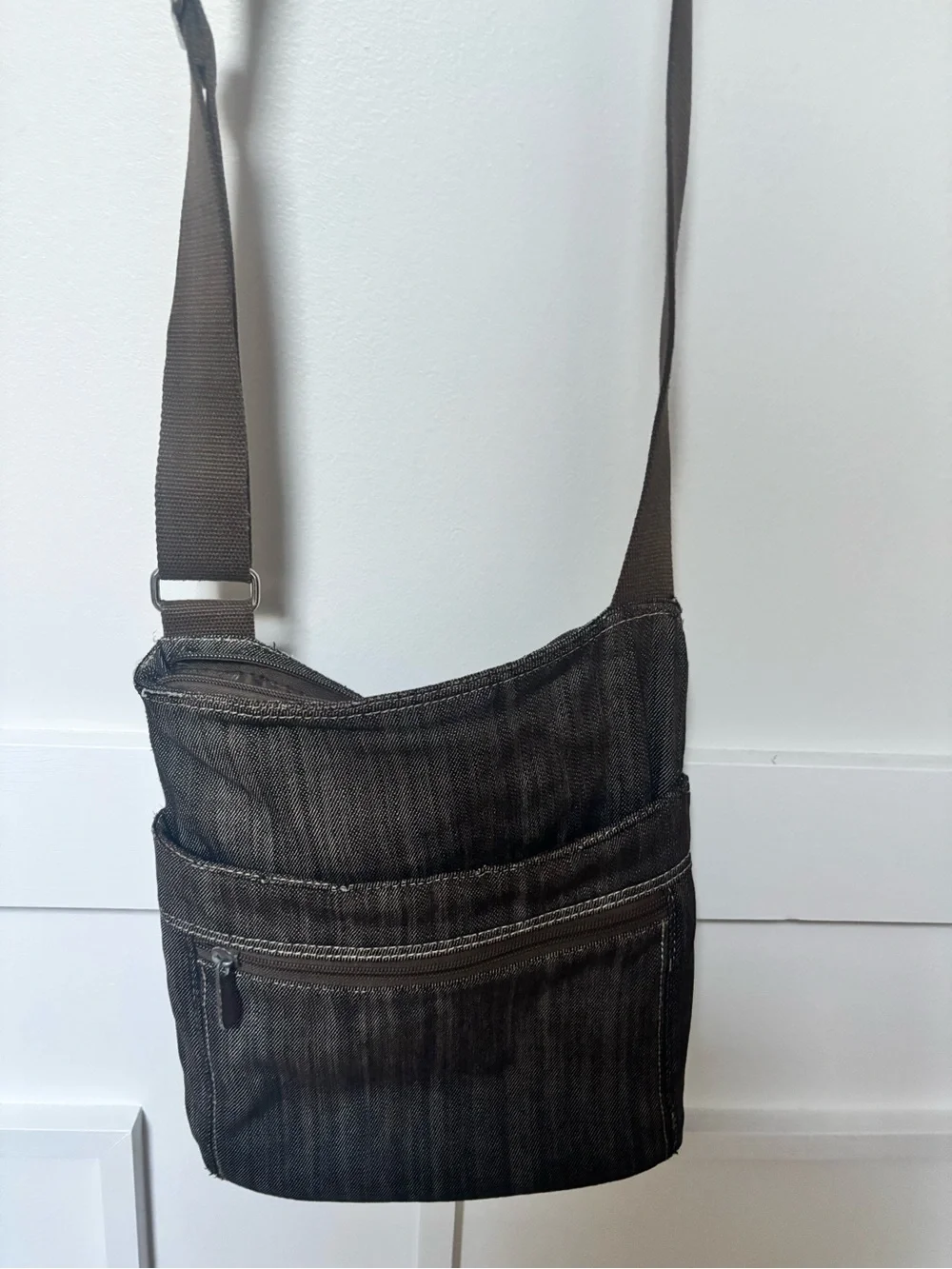 thirty-one Dark Brown Men's Messenger Crossbody Bag